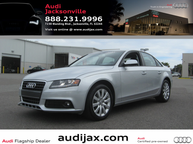 Audi A4 2012 photo 2