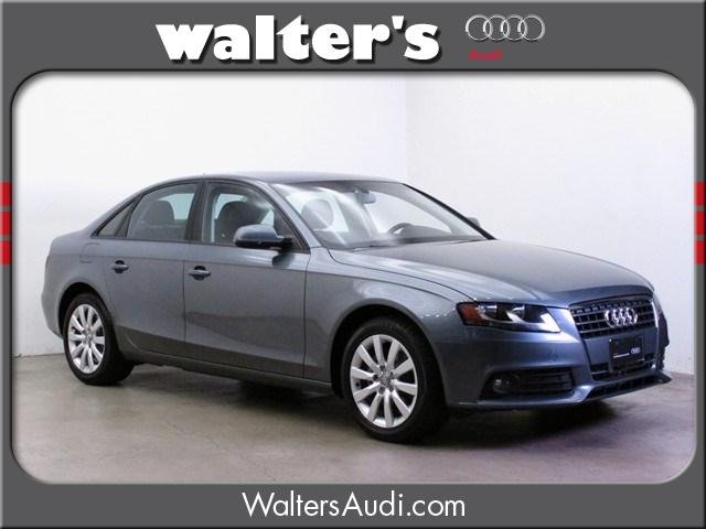 Audi A4 2012 photo 5