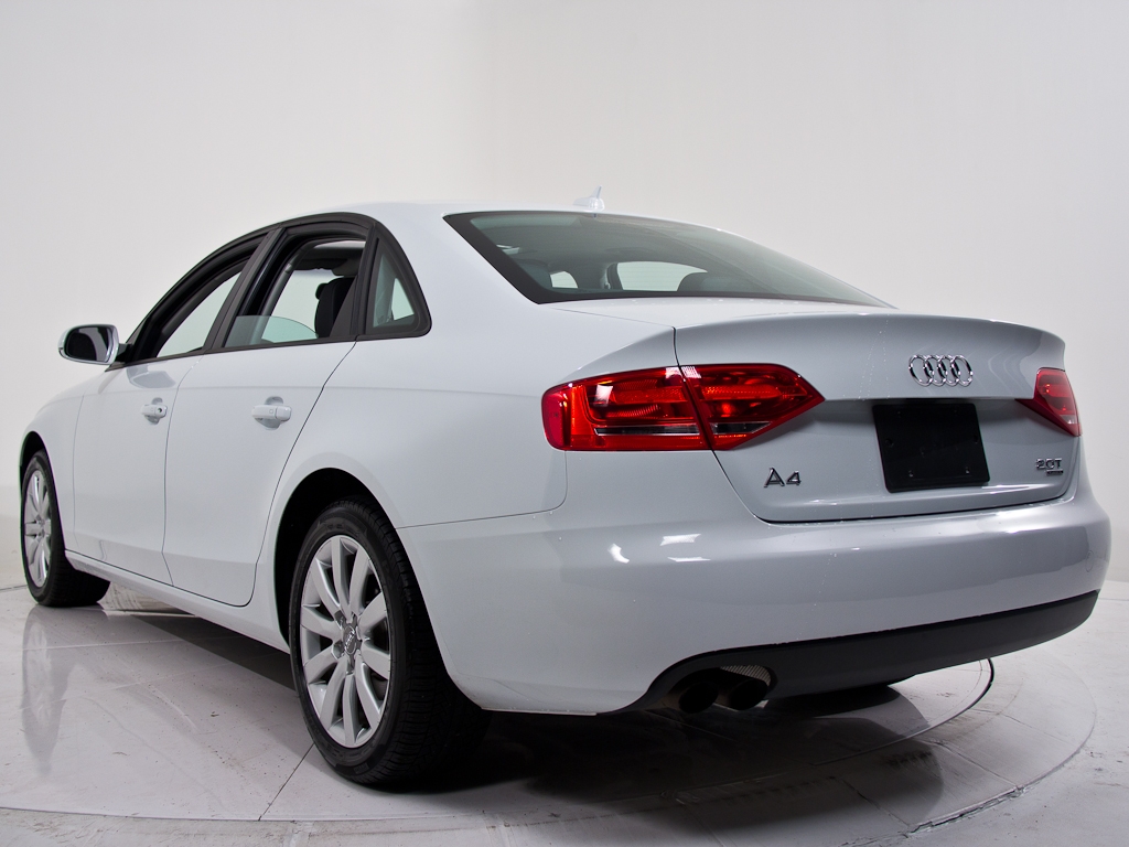 Audi A4 2012 photo 3