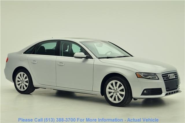 Audi A4 2012 photo 2