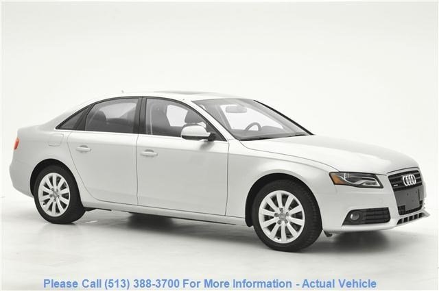 Audi A4 2012 photo 4