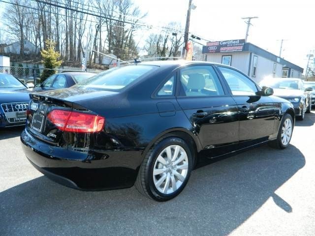 Audi A4 2012 photo 5