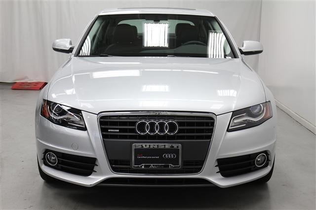 Audi A4 2012 photo 4