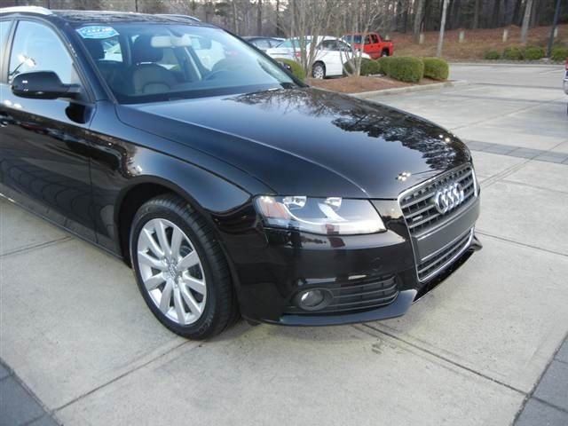 Audi A4 2012 photo 4