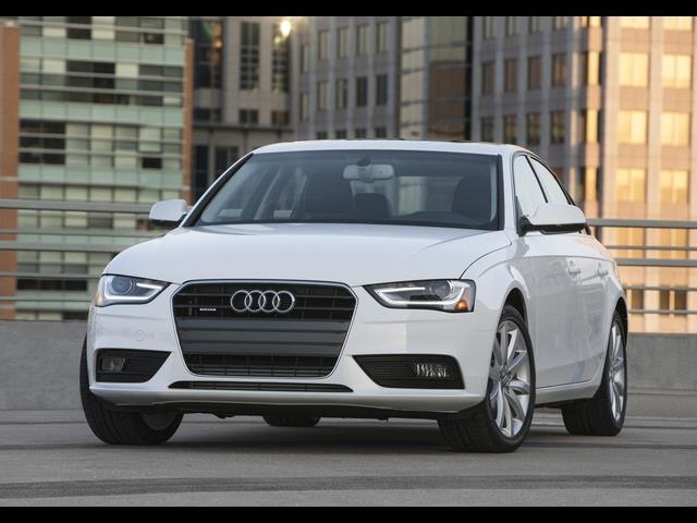 Audi A4 2013 photo 3