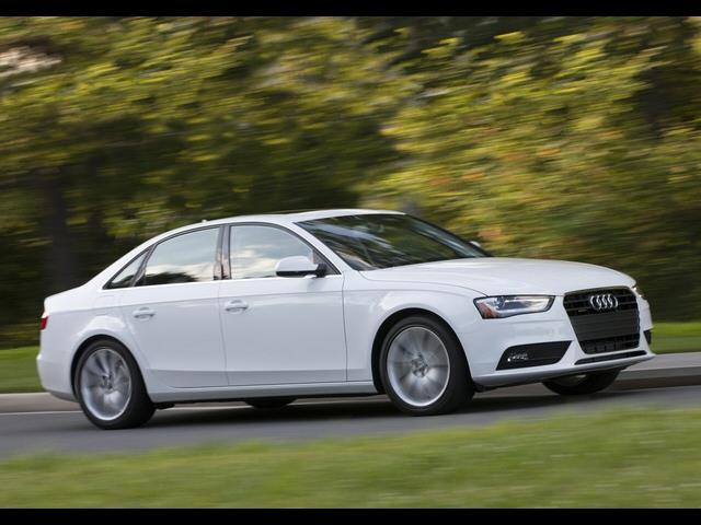 Audi A4 2013 photo 4