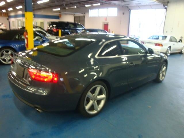 Audi A5 2008 photo 2