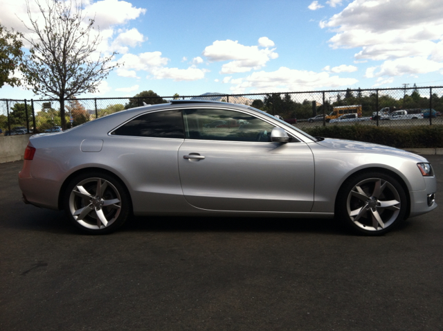 Audi A5 2009 photo 4