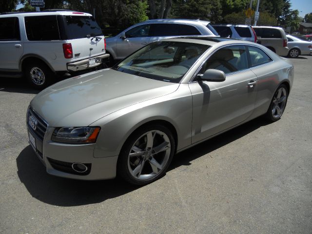 Audi A5 2010 photo 7