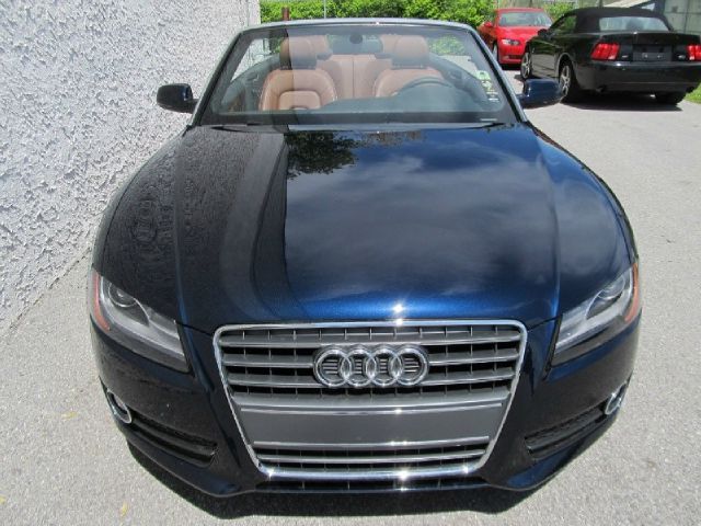 Audi A5 2010 photo 1