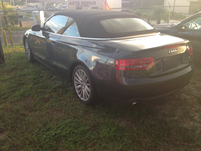 Audi A5 2010 photo 1