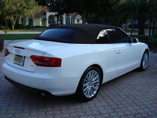 Audi A5 2010 photo 26