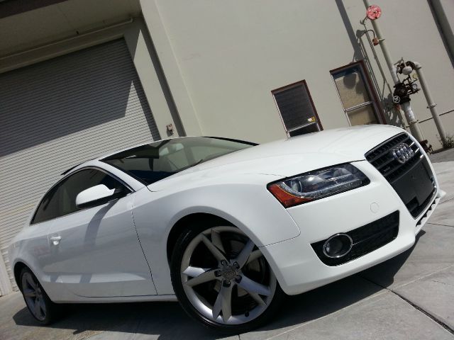 Audi A5 2010 photo 3