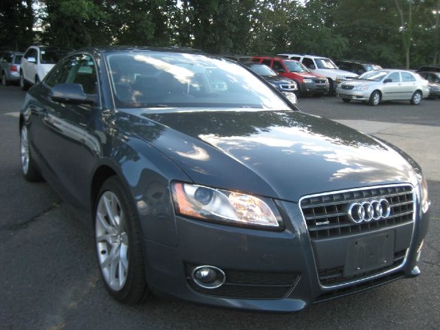 Audi A5 2011 photo 4