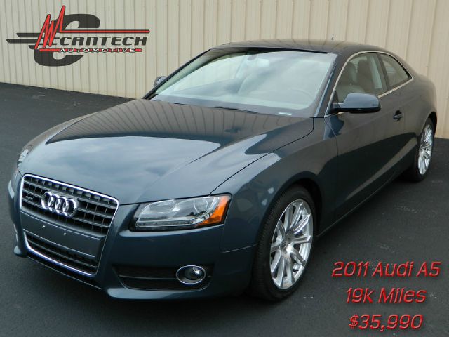 Audi A5 2011 photo 3