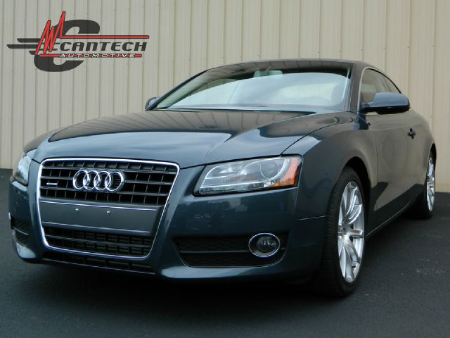 Audi A5 2011 photo 4