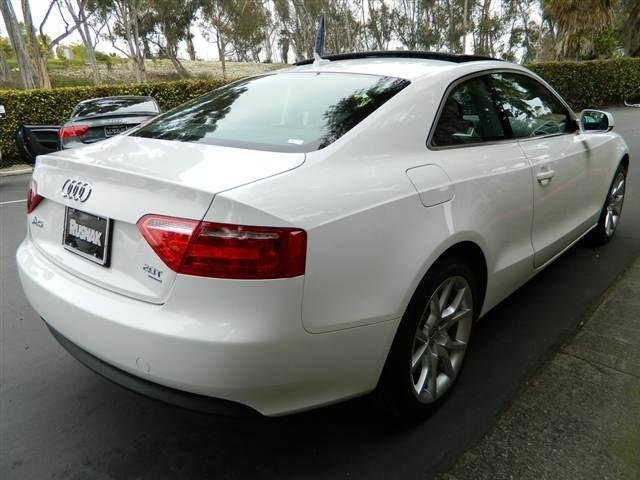 Audi A5 2011 photo 4