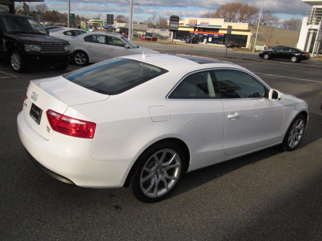 Audi A5 2011 photo 3