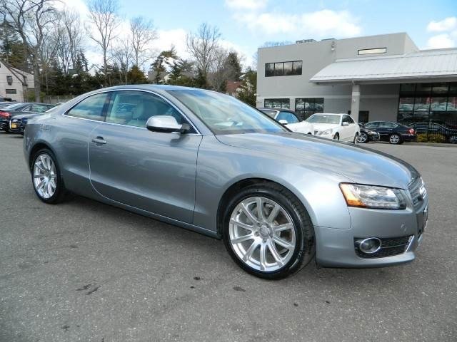 Audi A5 2011 photo 2