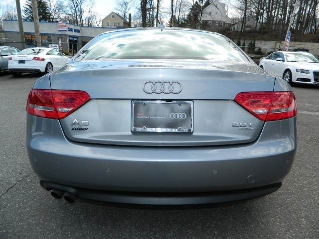 Audi A5 2011 photo 5