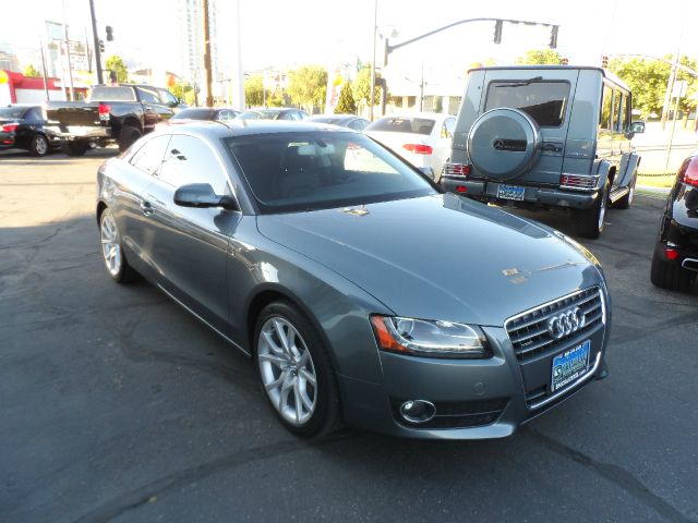 Audi A5 2012 photo 4