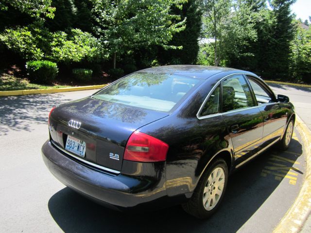 Audi A6 2000 photo 4