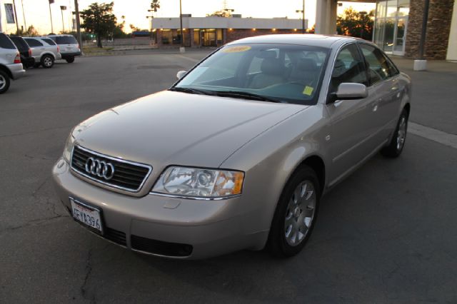 Audi A6 2000 photo 11