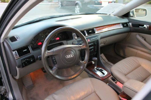 Audi A6 2000 photo 6