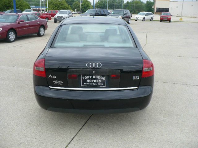 Audi A6 2001 photo 8