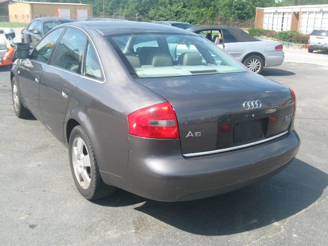 Audi A6 2001 photo 2