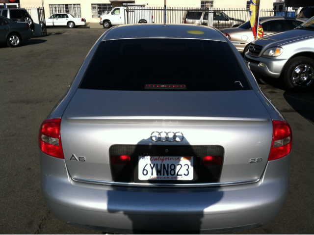 Audi A6 2001 photo 4