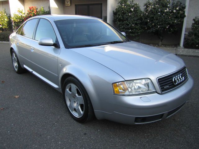 Audi A6 2001 photo 2