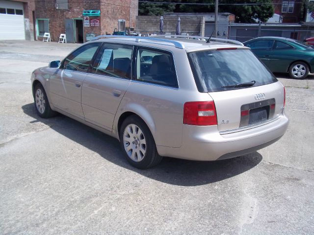 Audi A6 2001 photo 4