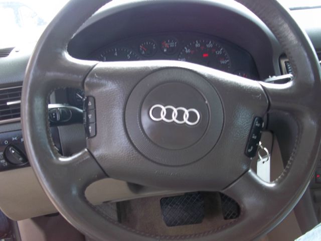 Audi A6 2001 photo 6