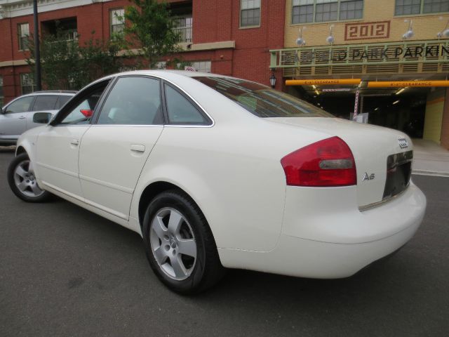 Audi A6 2001 photo 11