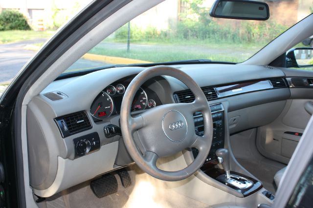 Audi A6 2002 photo 13