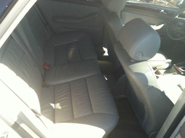 Audi A6 2002 photo 2