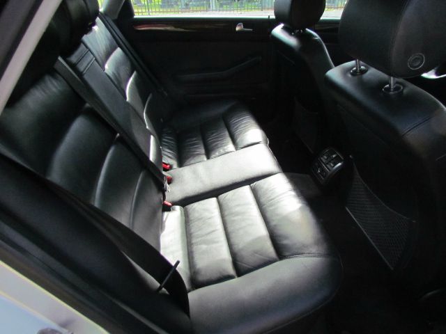 Audi A6 2003 photo 12