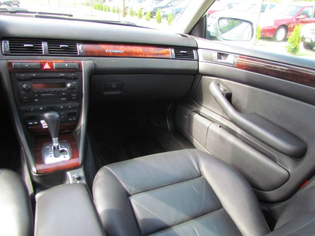 Audi A6 2003 photo 50