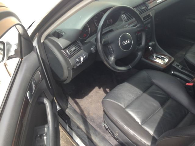 Audi A6 2003 photo 2