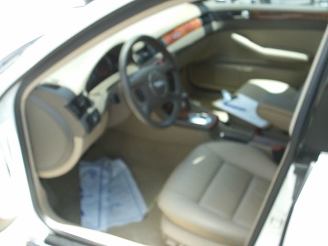 Audi A6 2003 photo 2