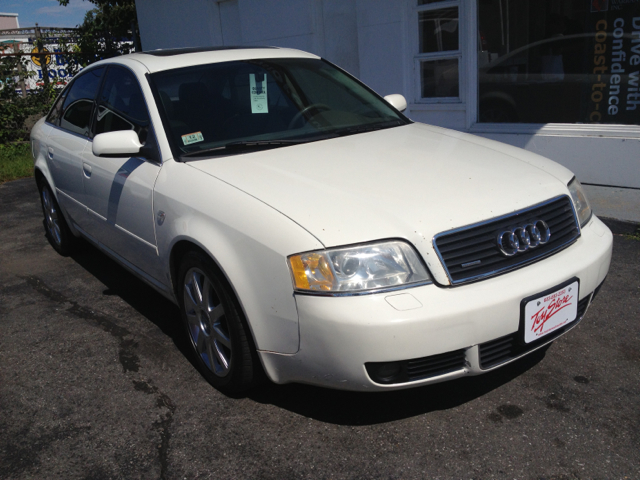 Audi A6 2004 photo 2