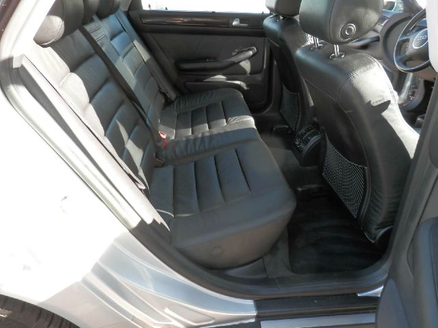 Audi A6 2004 photo 3