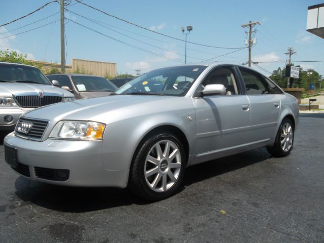 Audi A6 2004 photo 4