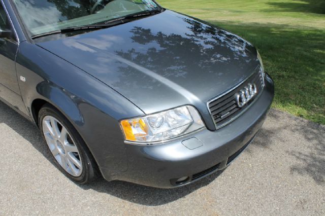 Audi A6 2004 photo 10