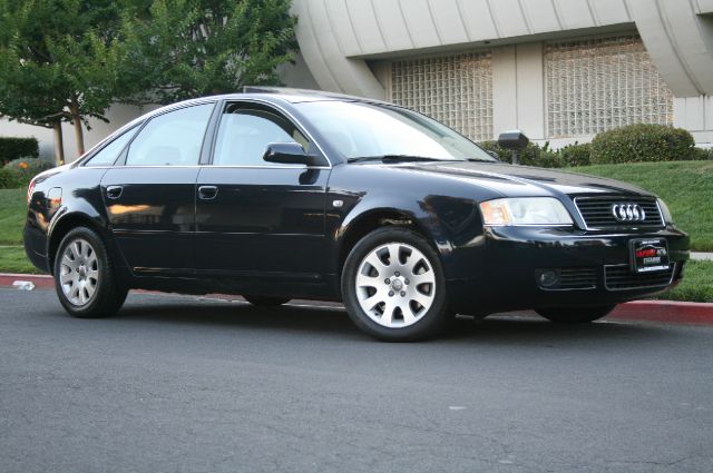 Audi A6 2004 photo 2