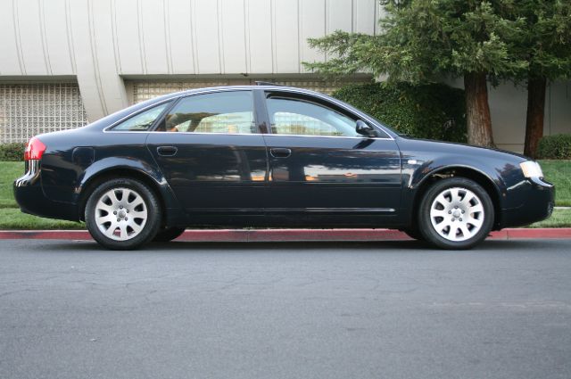 Audi A6 2004 photo 3