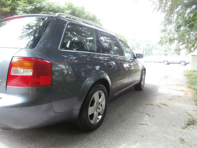 Audi A6 2004 photo 6