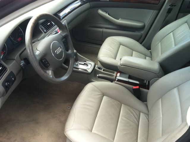 Audi A6 2004 photo 10