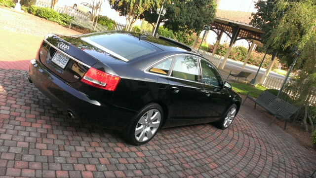 Audi A6 2005 photo 2